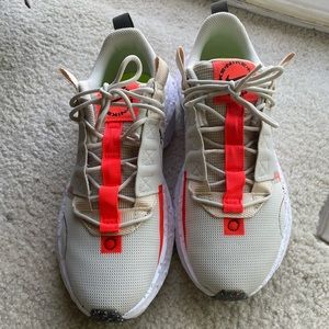 Womens Nike Crater Impact